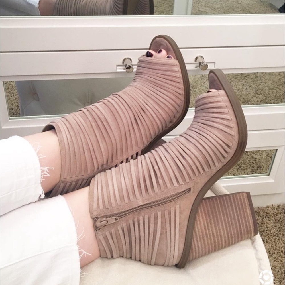 Vince Camuto taupe suede booties